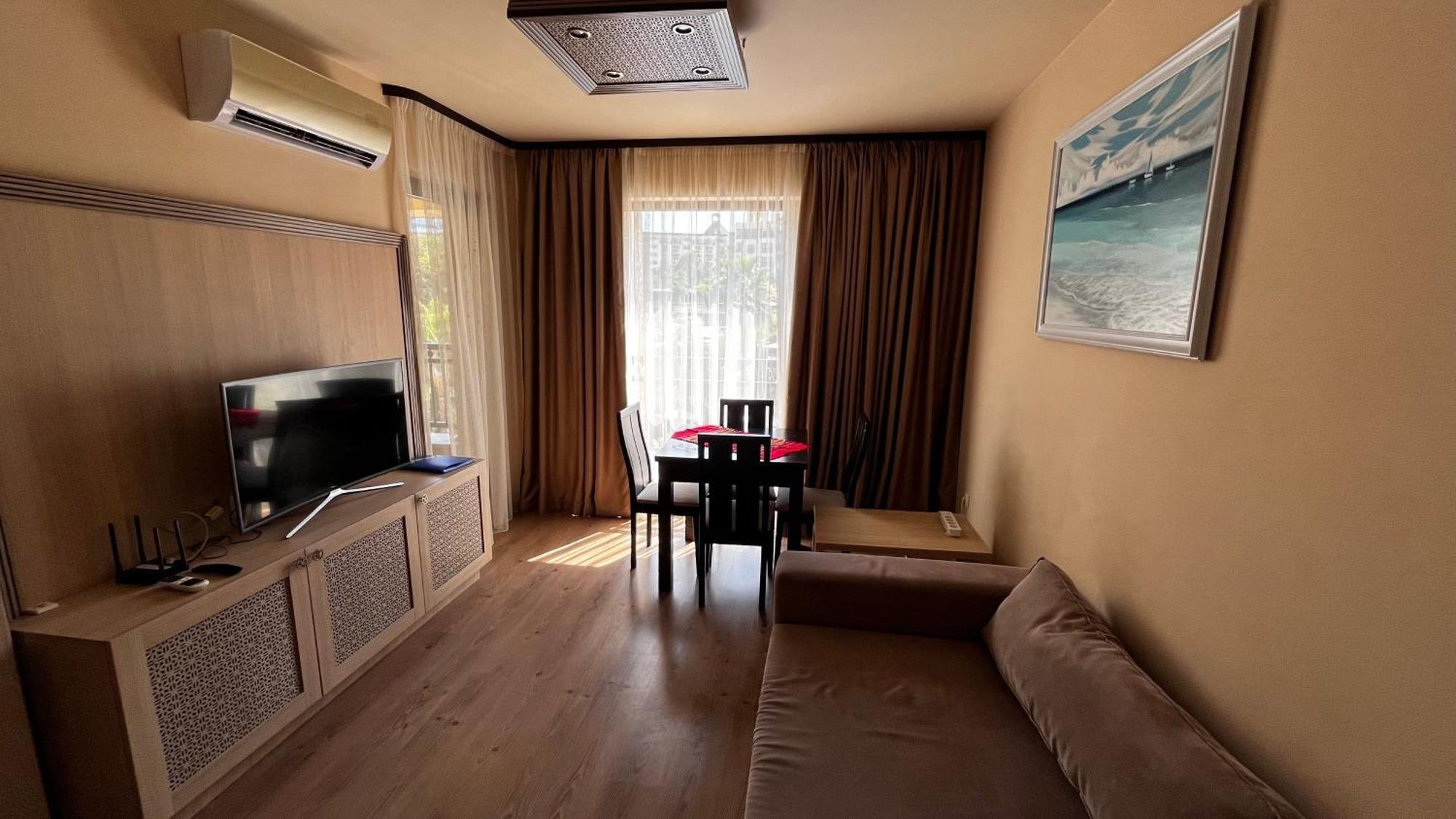 Argisht Superior Apartment Golden Sands Esterno foto